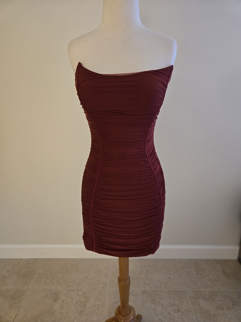 Oh Polly Off-Shoulder Ruched Bodycon Dress in Burgundy